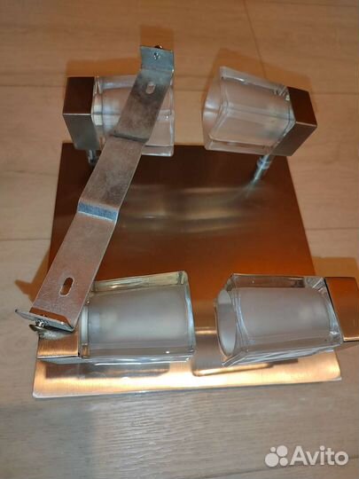 Лампа потолочная люстра квадратная