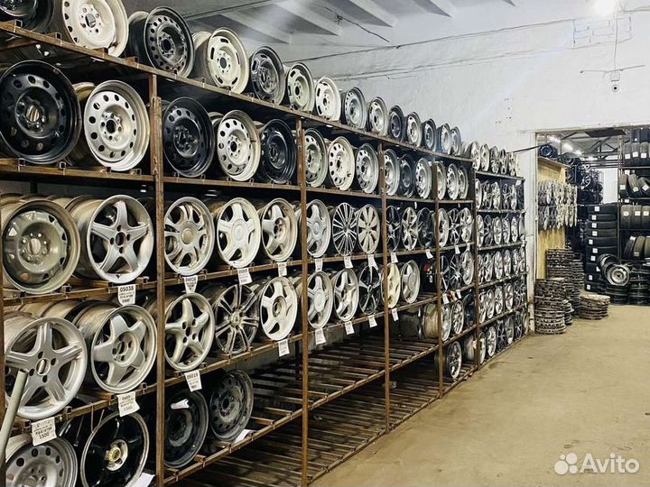 Goodyear UltraGrip Ice Navi Zea 185/60 R15 84Q