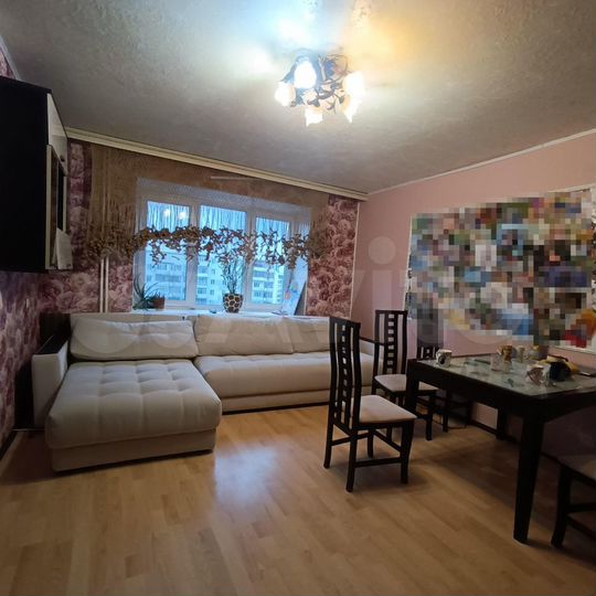 3-к. квартира, 97 м², 8/10 эт.