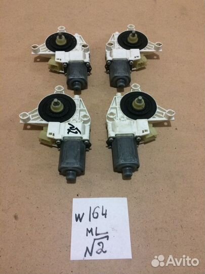 Моторчик стеклоподъемника Mercedes ML W164