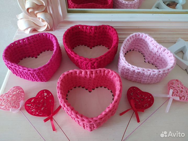 Интерьерные вязаные корзинки