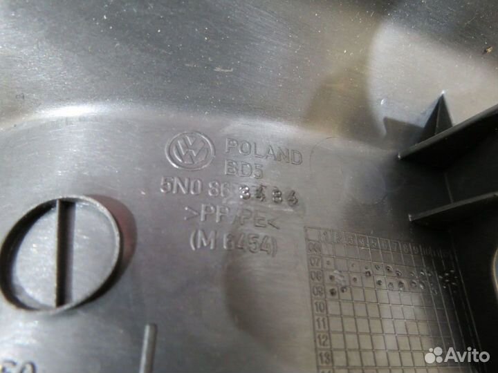 Накладка порога передняя правая Volkswagen Tiguan