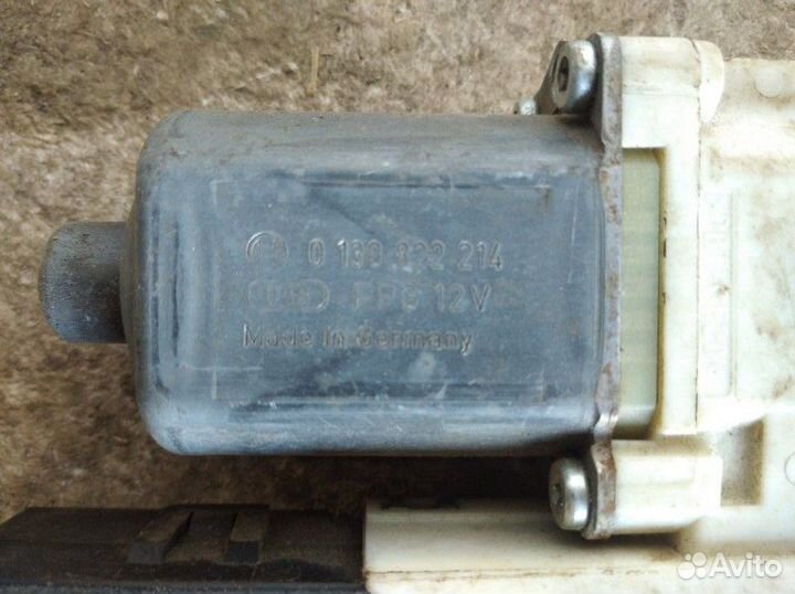 Мотор стеклоподъемника передний правый Ford Focus