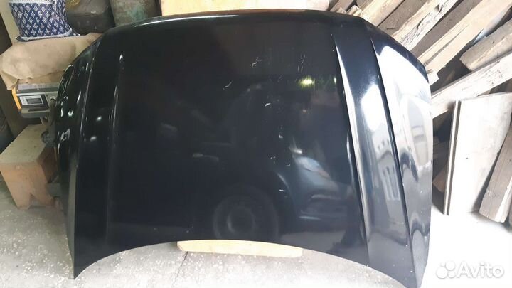 Капот на Volkswagen Tiguan 2