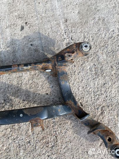 Задний подрамник audi a6 c6 3.0 quattro