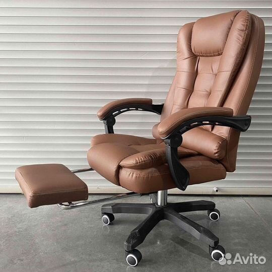 Компьютерное офисное кресло с массажем (новые)