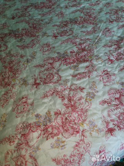 Покрывало на 2 х спальную кровать новое