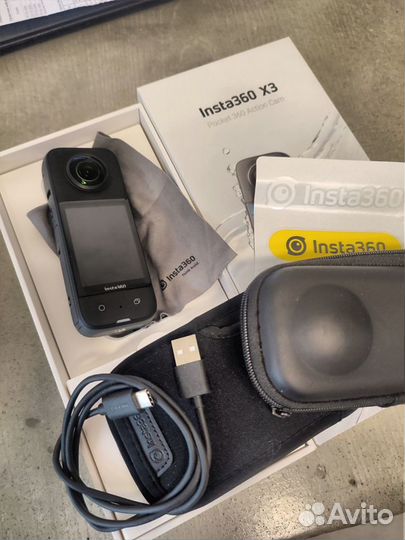 Insta 360 one x3 экшен камера