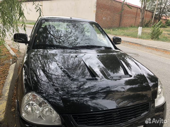 Капот на priora бу