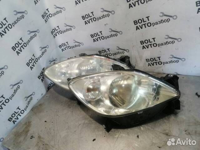 Фара передняя правая Mazda Demio DY3W 2005
