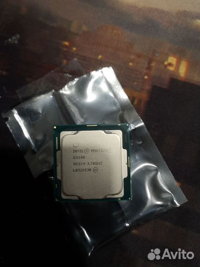 Процессор Intel Pentium Gold G5400 OEM LGA1151v2