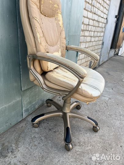 Стул компьютерный