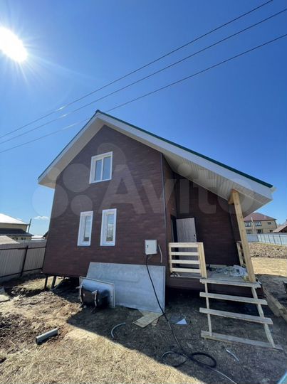 Дом 82 м² на участке 8 сот.