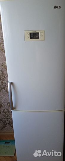 Холодильник LG