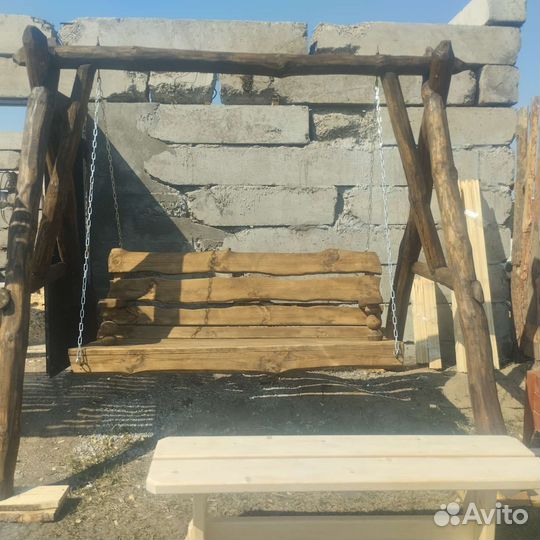 Качеля деревянная