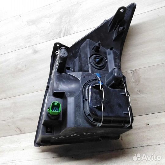 Фара правая Ford transit VII