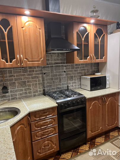 Кухонный гарнитур угловой бу