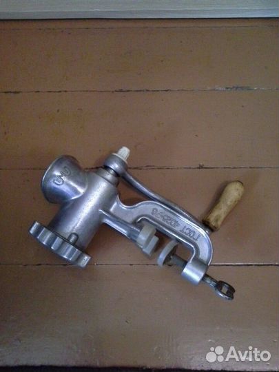 Мясорубка ручная