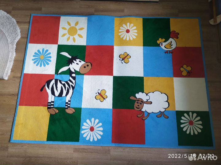 Ковер в детскую бу