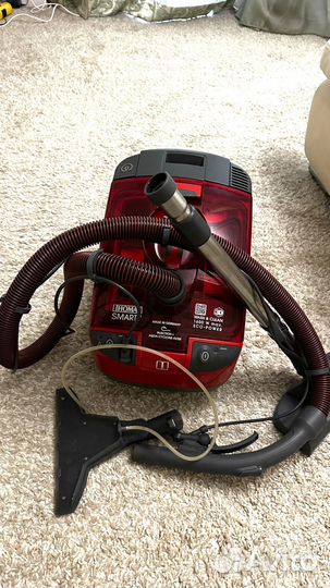 Пылесос Tomas Smarty