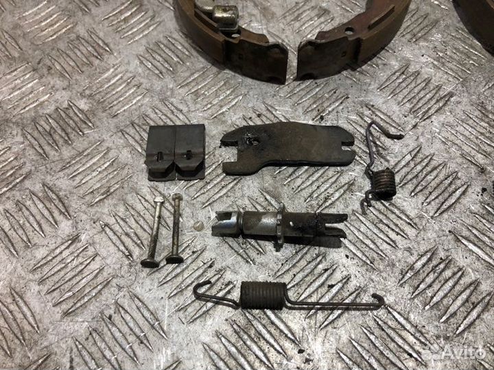 Ремкомплект стояночного тормоза Nissan X-Trail T31