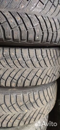 Michelin X-Ice North 4 SUV 235/60 R18