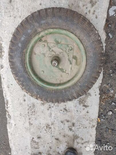 Покрышка с диском