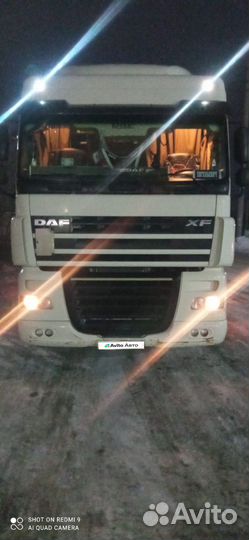 DAF XF105.410 с полуприцепом, 2013