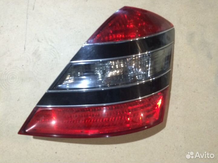 Фонари задние mercedes W221