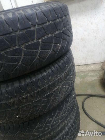 Michelin Latitude Cross 235/60 R18