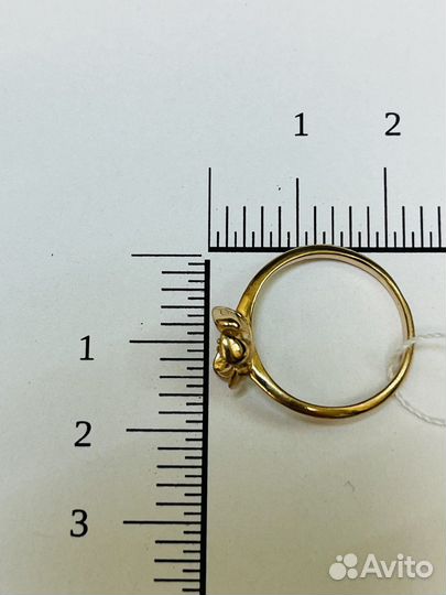 Золотое кольцо с фианитами 585 17 р-р