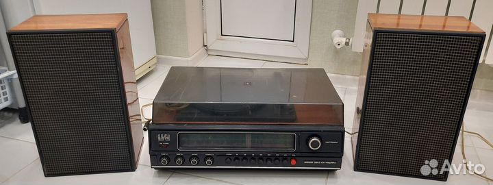 Радиола Вега-323с с колонками