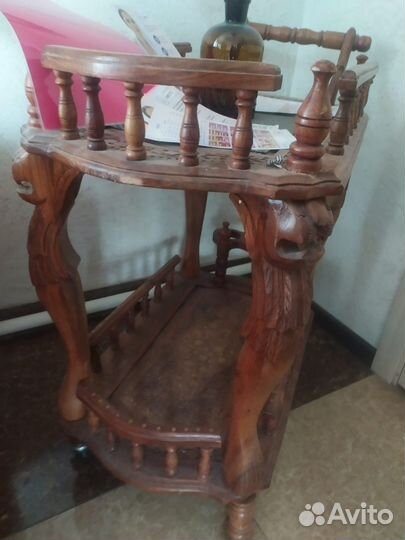 Столик тележка