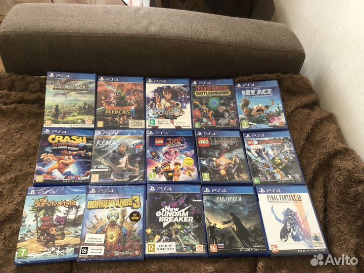 Sony PS4 игры много