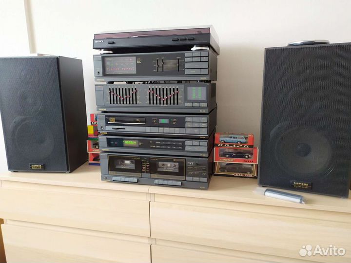 Музыкальный Центр.Siemens 200 G4 1991
