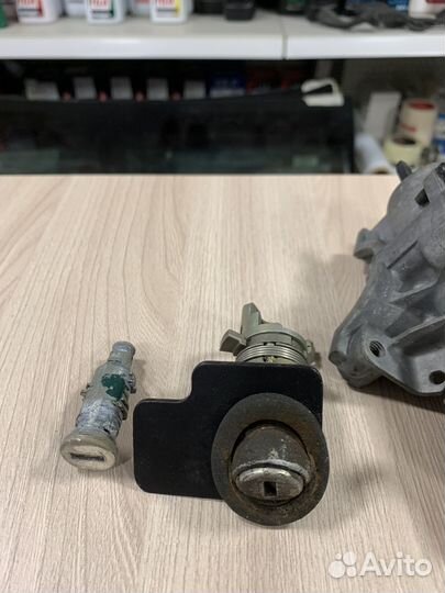 Комплкт ключи и личинка замка на Volkswagen b5+