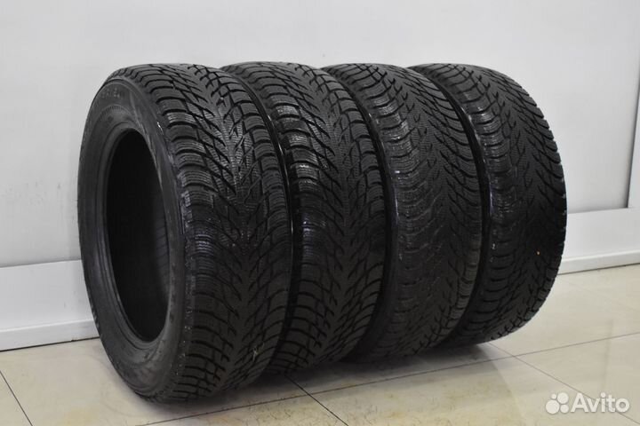 Nokian Tyres Hakkapeliitta R3 SUV 235/60 R18 107R