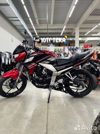 Мотоцикл Racer Fighter 300 кубов