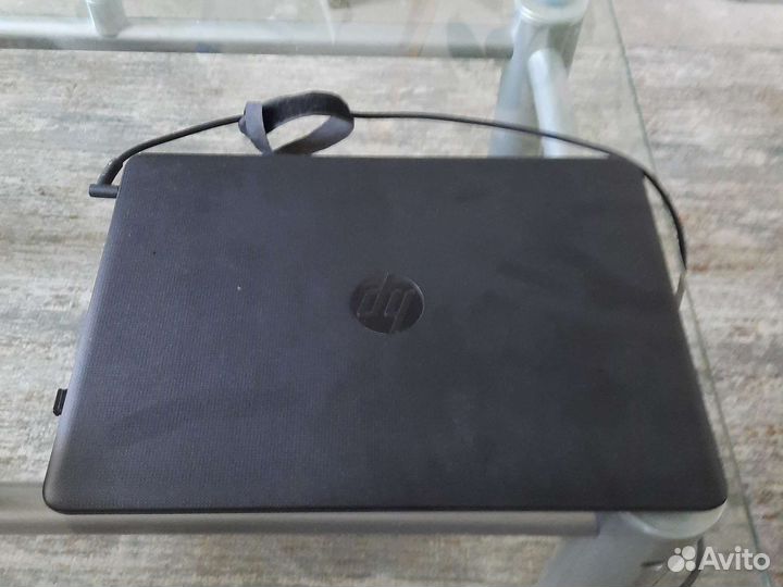 Нойтбук hp 14-bw001ur