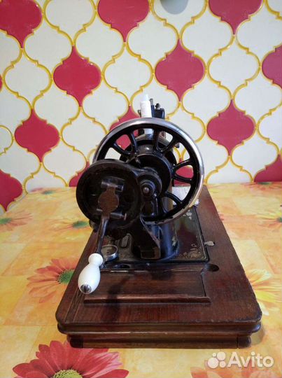 Швейная машинка gritzner T