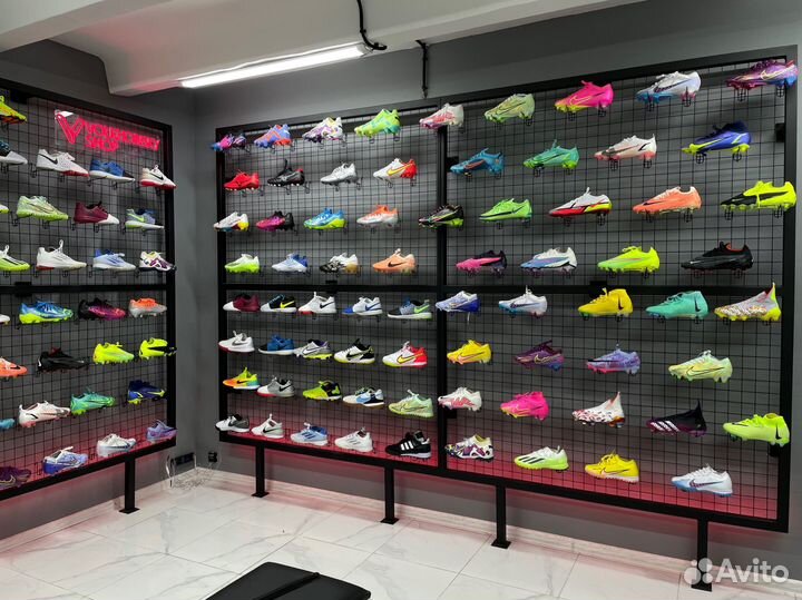 В продаже футзалки/сороконожки/бутсы/Размеры 35-45
