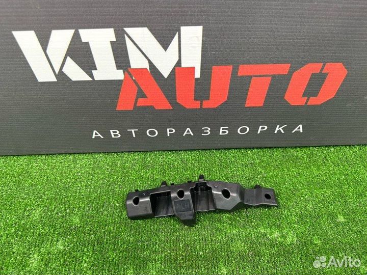 Кронштейн переднего бампера левый Infiniti Qx50