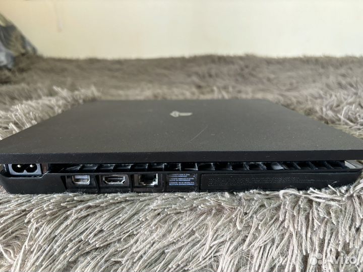 Ps4 slim 1tb с играми