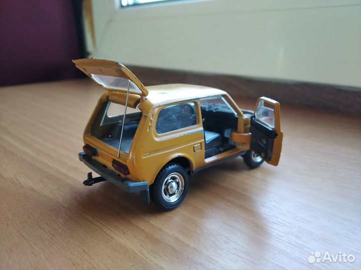 Модель Ваз 2121 Нива 1/43