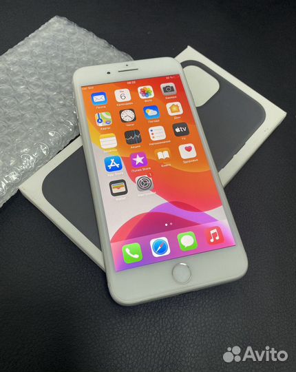 iPhone 8 Plus 64gb Серебро