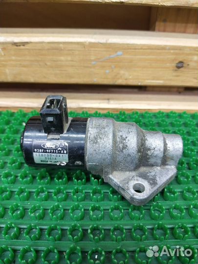 Клапан холостого хода Ford Mondeo 2 1999