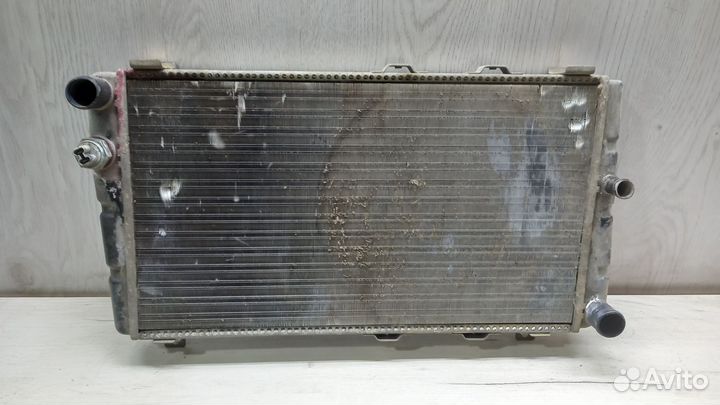 Радиатор охлаждения двс Skoda Felicia