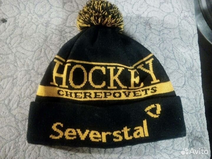 Мужская шапка