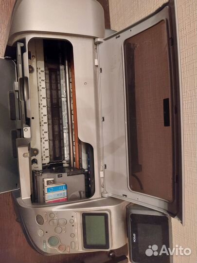 Цветной струйный принтер epson