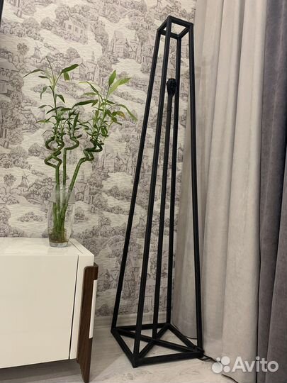 Торшер напольный